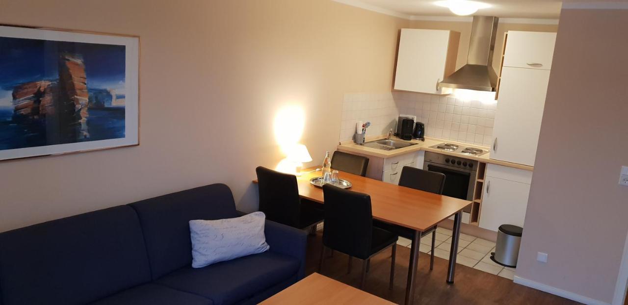 Airport Hotel One Aparthotel Sylt Екстер'єр фото